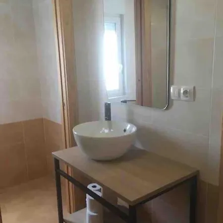 Chalet Con Piscina Entre Liencres Y Suances *