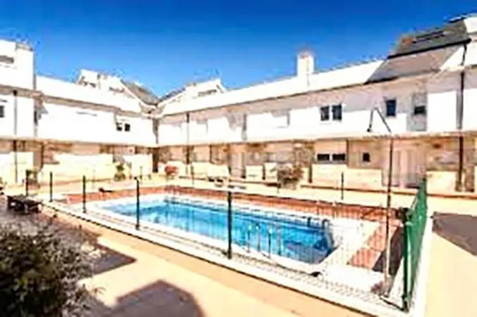 Con Piscina Entre Liencres Y Suances Alpesi faház