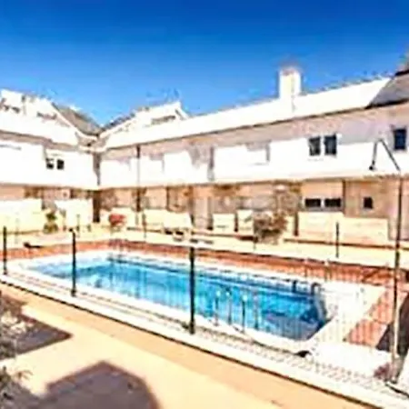 Con Piscina Entre Liencres Y Suances Chalet
